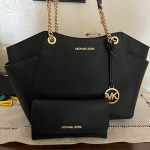 Michael Kors Purse & Wallet Jet Black Travel Set